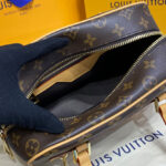 Louis Vuitton Cite M46321 Brown